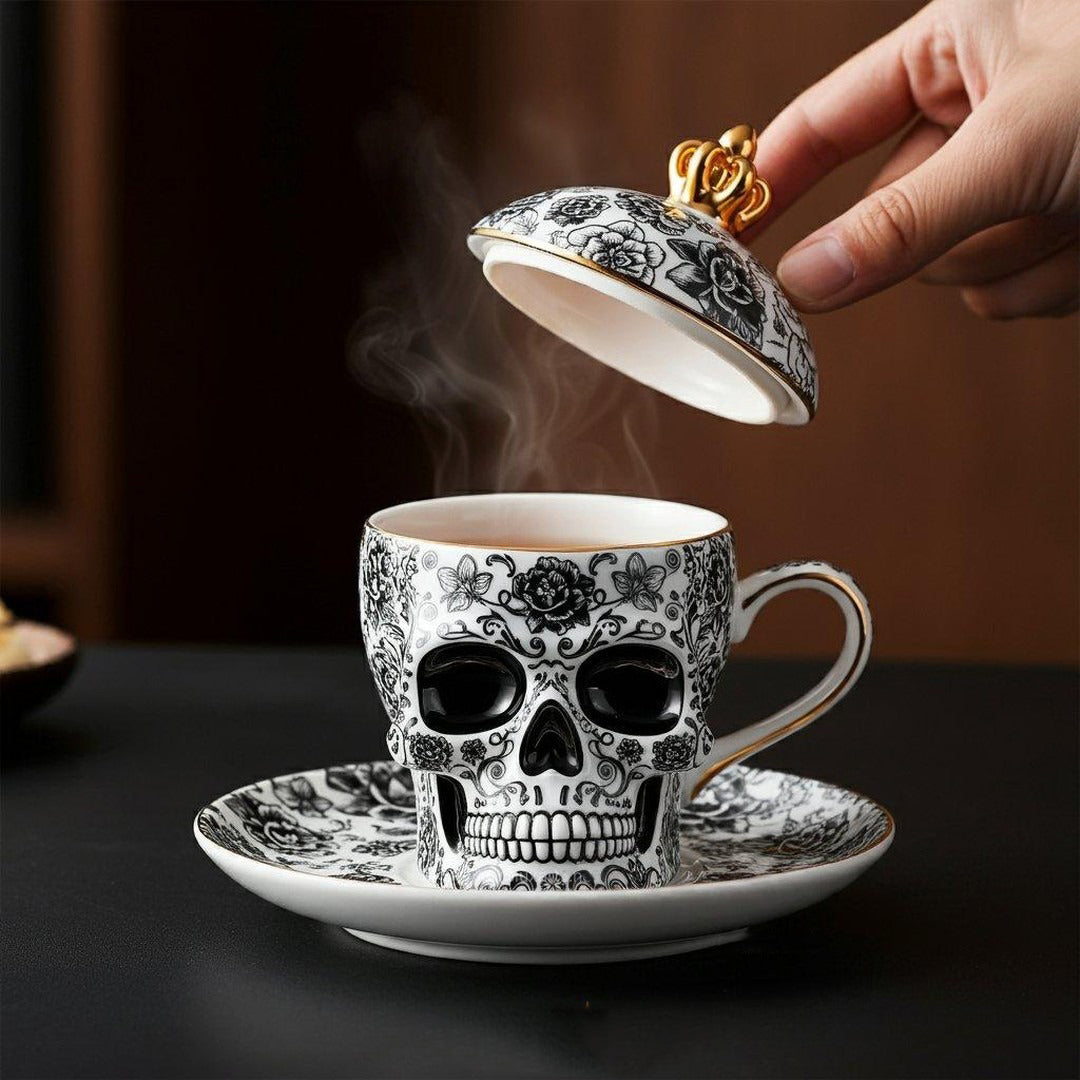 Royal Skull Coffee Cup (Including Plate)